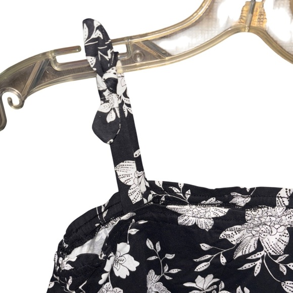 CHILDREN'S PLACE / Monochrome Floral Shirt / GIRLS - Picture 3 of 6